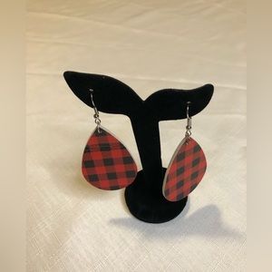 NEW Red/Black Plaid Earrings